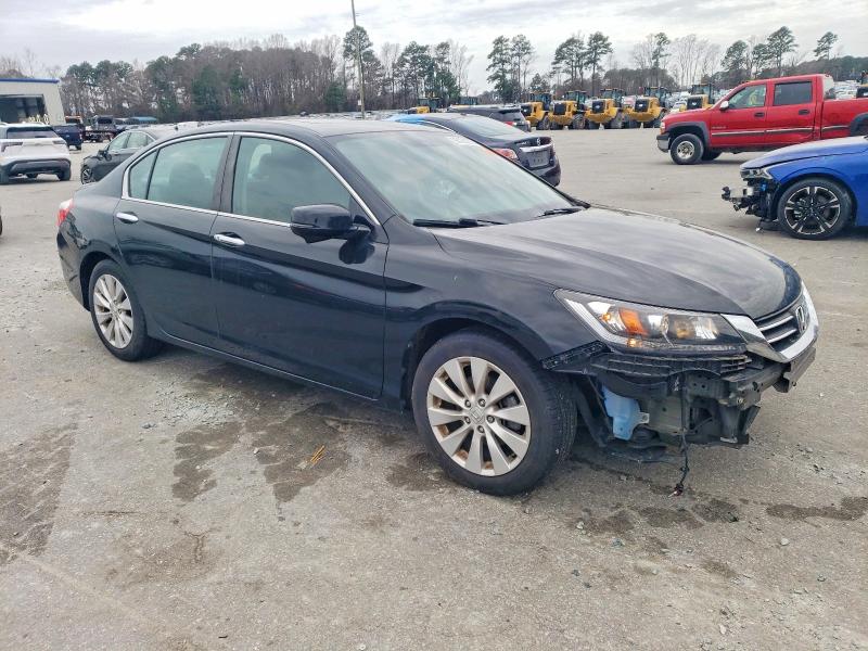 Photo 4 from auction – 2015 HONDA ACCORD EX with VIN 1HGCR2F73FA180064