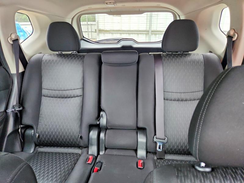 Photo 10 from auction – 2020 NISSAN ROGUE S with VIN JN8AT2MT6LW002434