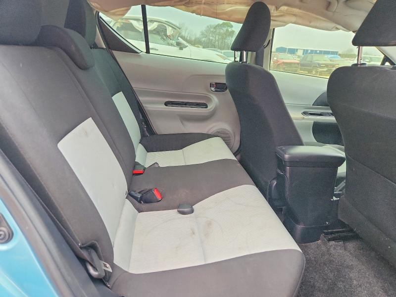 Photo 10 from auction – 2014 TOYOTA PRIUS C with VIN JTDKDTB30E1081492