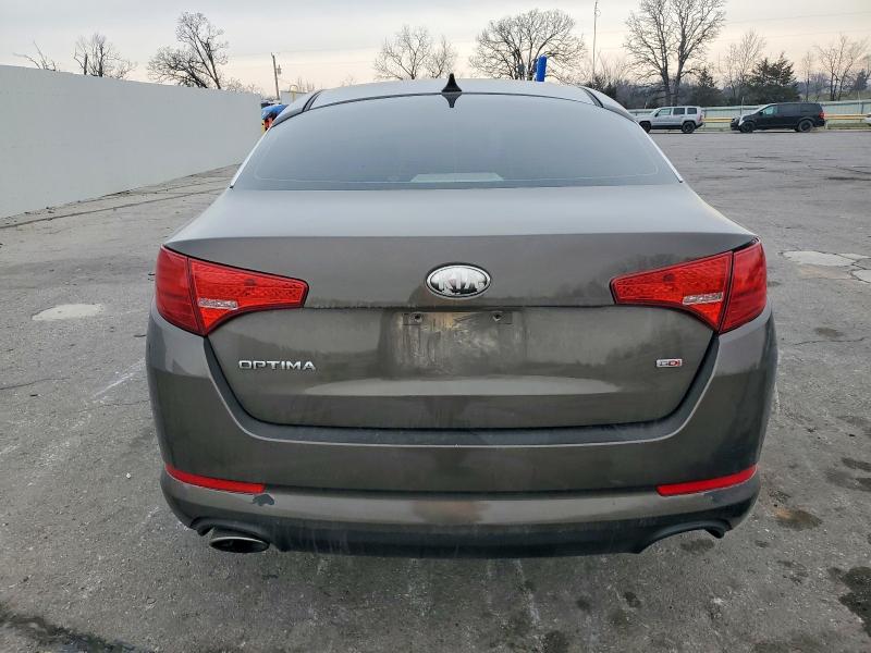 Photo 6 from auction – 2013 KIA OPTIMA LX with VIN 5XXGM4A73DG098094