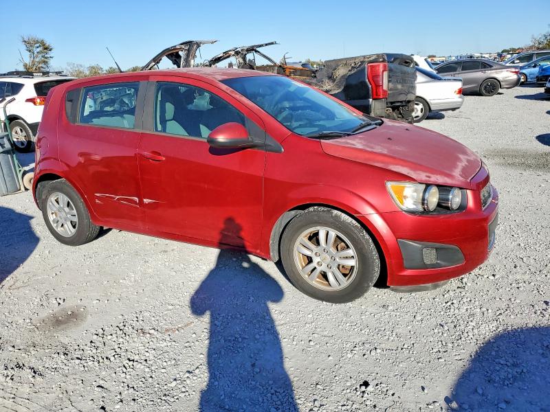 Photo 4 from auction – 2012 CHEVROLET SONIC with VIN 1G1JA6SH0C4155628