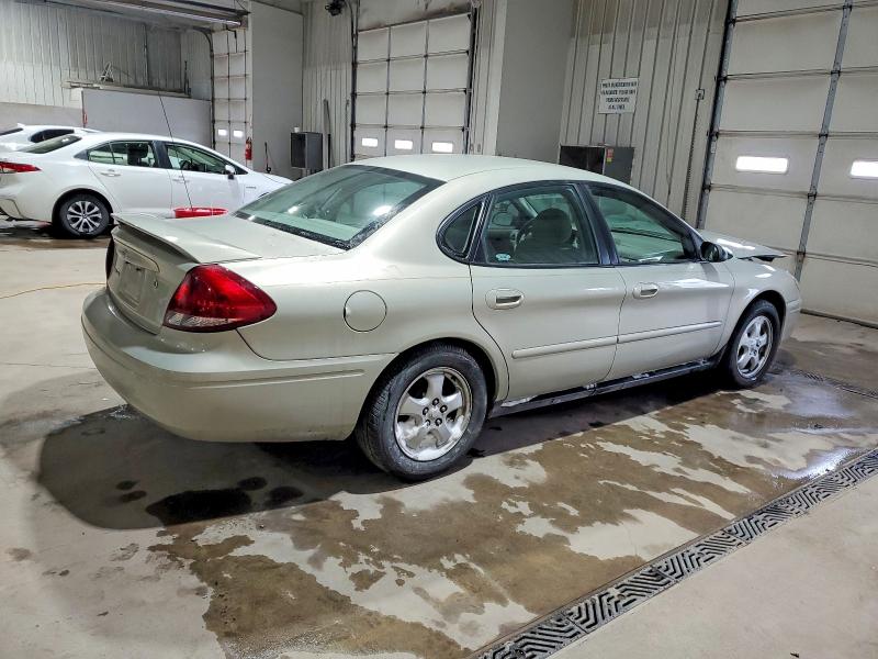 Photo 3 from auction – 2005 FORD TAURUS SE with VIN 1FAFP53225A188026