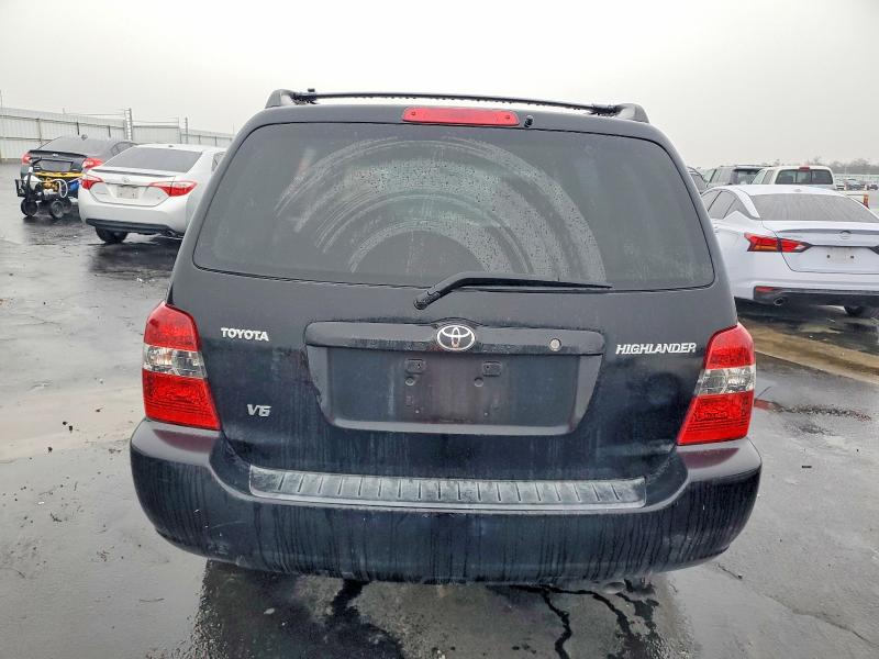 Photo 6 from auction – 2005 TOYOTA HIGHLANDER with VIN JTEGP21A050045942