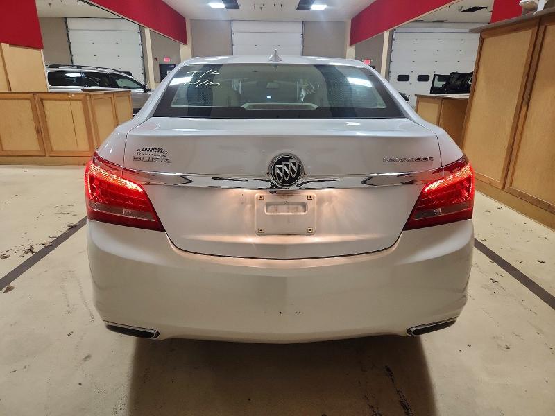 Photo 6 from auction – 2015 BUICK LACROSSE with VIN 1G4GA5G39FF168391