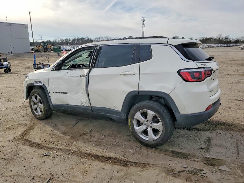 Photo 2 from auction – 2018 JEEP COMPASS LA with VIN 3C4NJDBB6JT167895