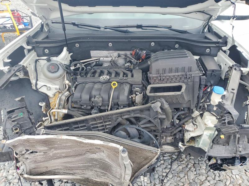 Photo 11 from auction – 2018 VOLKSWAGEN ATLAS SE with VIN 1V2FR2CA6JC538331