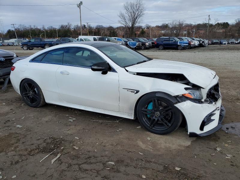 Photo 4 from auction – 2018 MERCEDES-BENZ E with VIN WDD1J6GB0JF034052