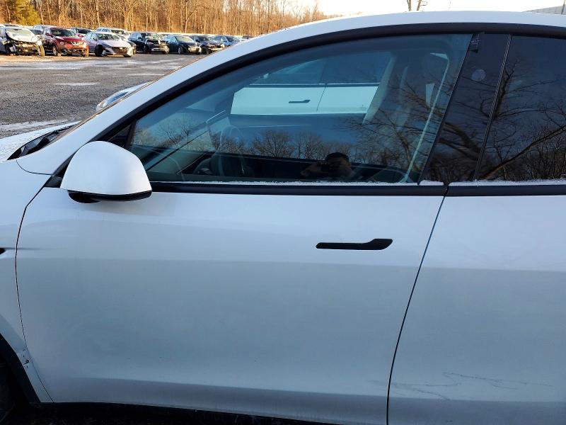 Photo 7 from auction – 2023 TESLA MODEL Y with VIN 7SAYGDEE7PF925982
