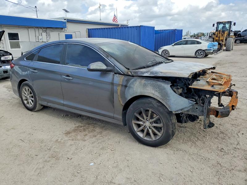 Photo 4 from auction – 2019 HYUNDAI SONATA SE with VIN 5NPE24AF7KH817062