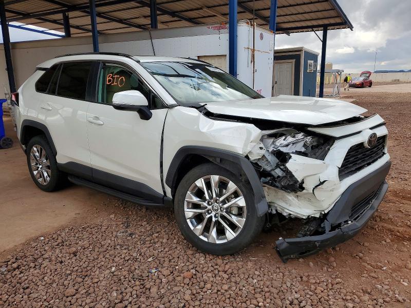 Photo 4 from auction – 2021 TOYOTA RAV4 XLE P with VIN 2T3A1RFV7MW227275