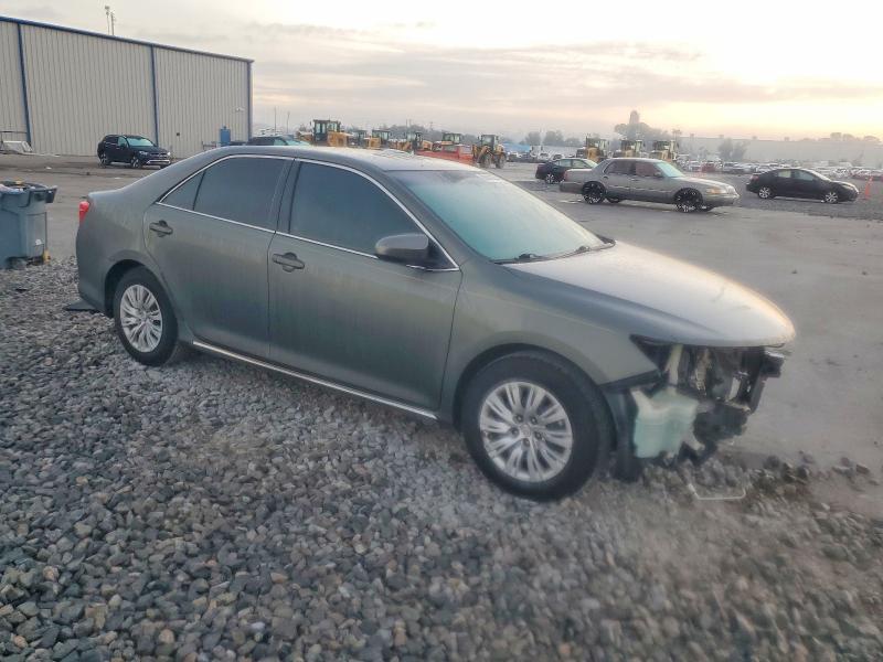 Photo 4 from auction – 2014 TOYOTA CAMRY L with VIN 4T4BF1FK7ER410382