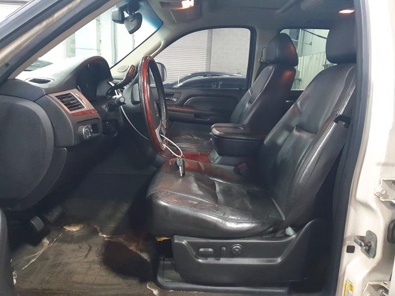 Photo 7 from auction – 2008 CADILLAC ESCALADE L with VIN 1GYFK63838R204236