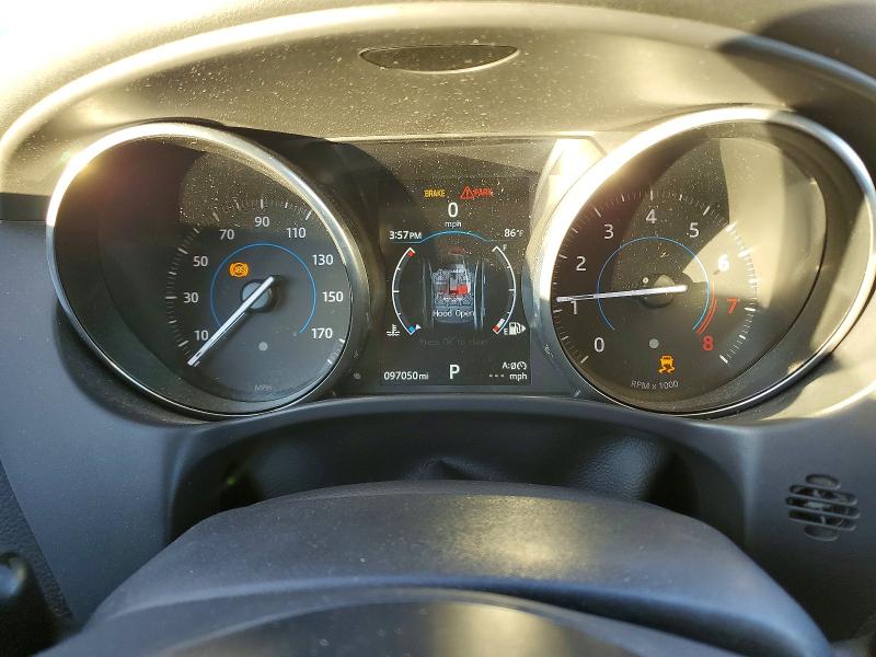 Photo 9 from auction – 2017 JAGUAR XE PREMIUM with VIN SAJAD4BG5HA975952