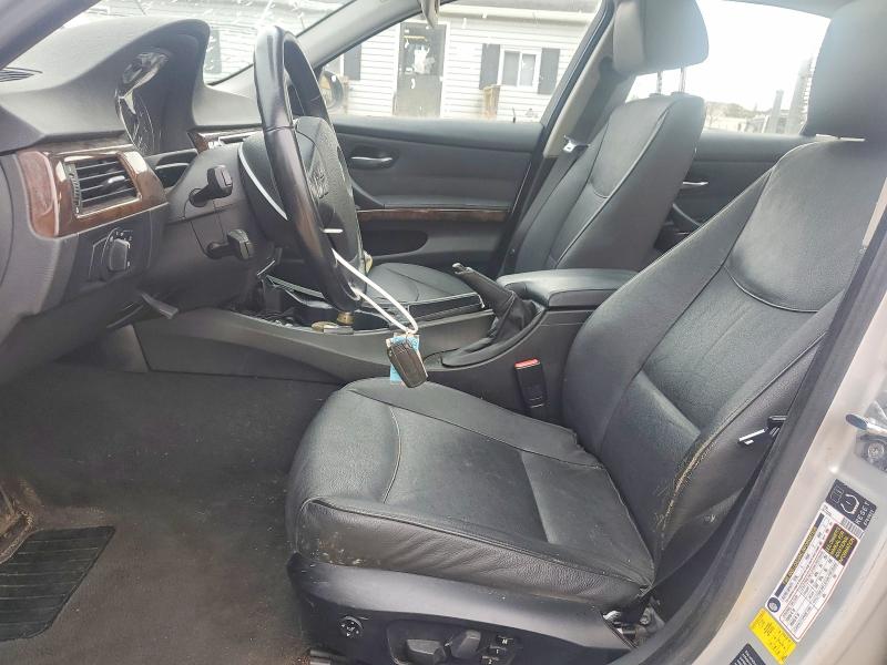 Photo 7 from auction – 2006 BMW 325 I with VIN WBAVB17576NH93588
