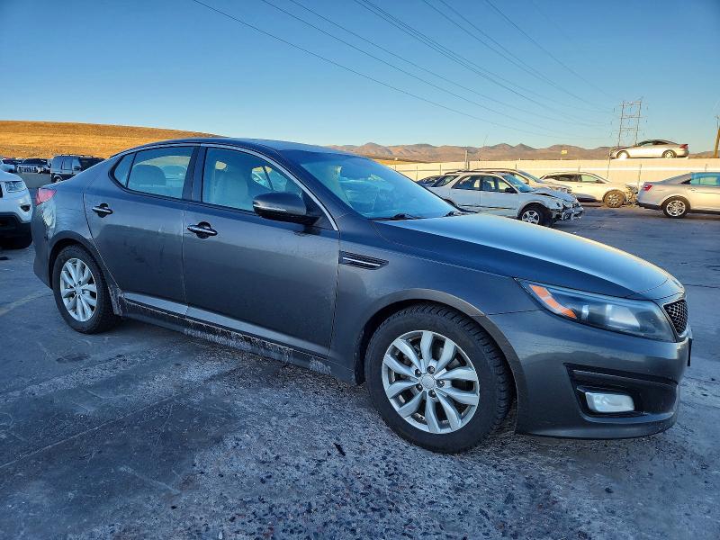 Photo 4 from auction – 2015 KIA OPTIMA EX with VIN 5XXGN4A70FG405530