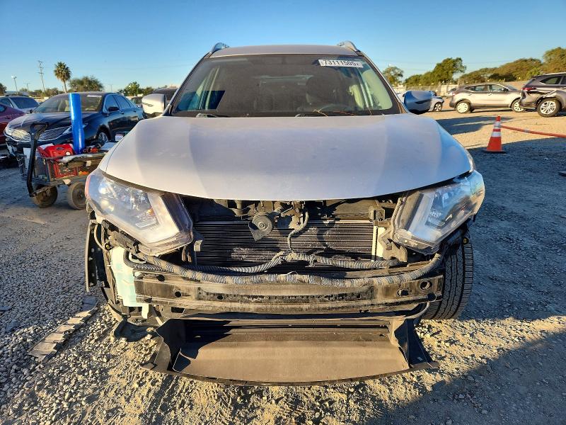Photo 5 from auction – 2018 NISSAN ROGUE S with VIN KNMAT2MTXJP524681