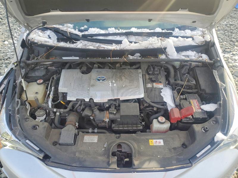 Photo 11 from auction – 2017 TOYOTA PRIUS with VIN JTDKBRFUXH3543979