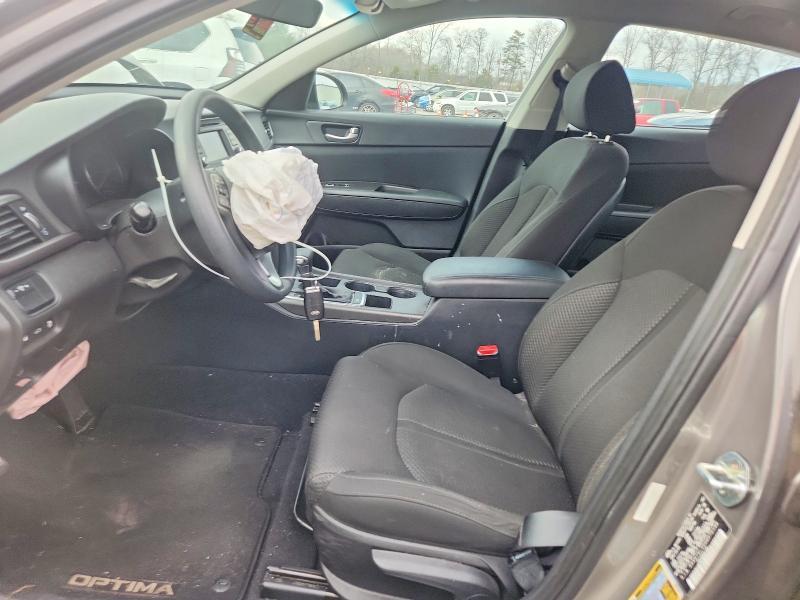 Photo 7 from auction – 2016 KIA OPTIMA LX with VIN 5XXGT4L30GG076104