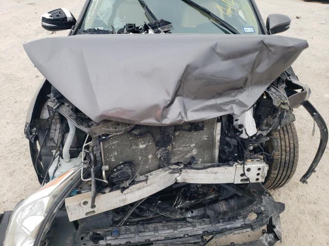 Photo 11 from auction – 2019 TOYOTA HIGHLANDER with VIN 5TDJZRFH5KS942329