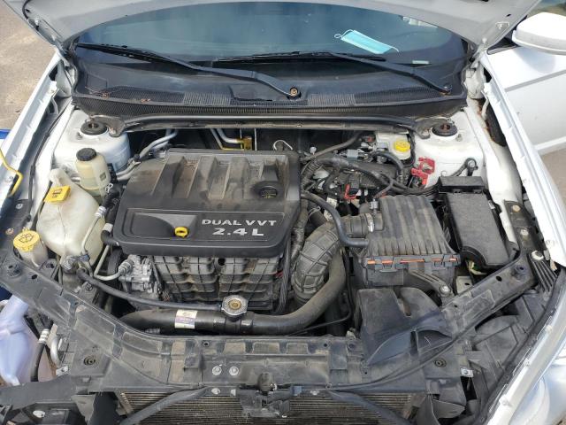 Photo 11 from auction – 2013 CHRYSLER 200 TOURIN with VIN 1C3CCBBB2DN600613