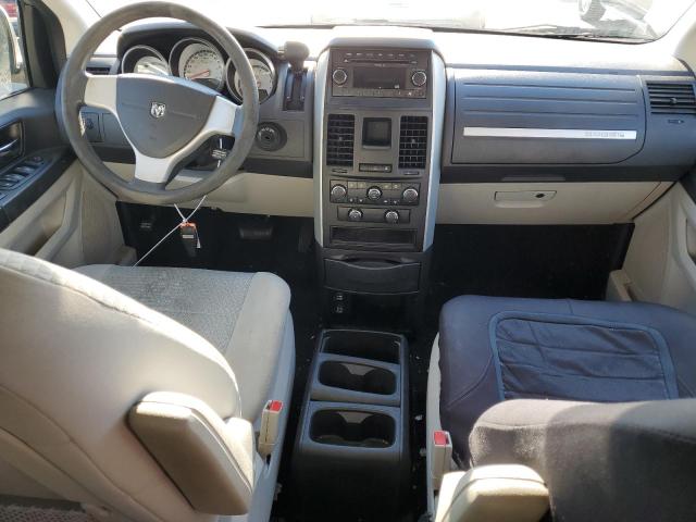 Photo 8 from auction – 2010 DODGE GRAND CARA with VIN 2D4RN4DE0AR268546