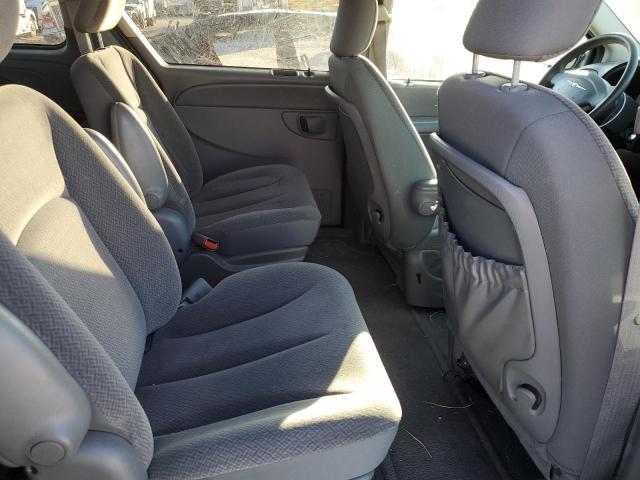 Photo 11 from auction – 2005 CHRYSLER TOWN & COU with VIN 1C4GP45R85B420058