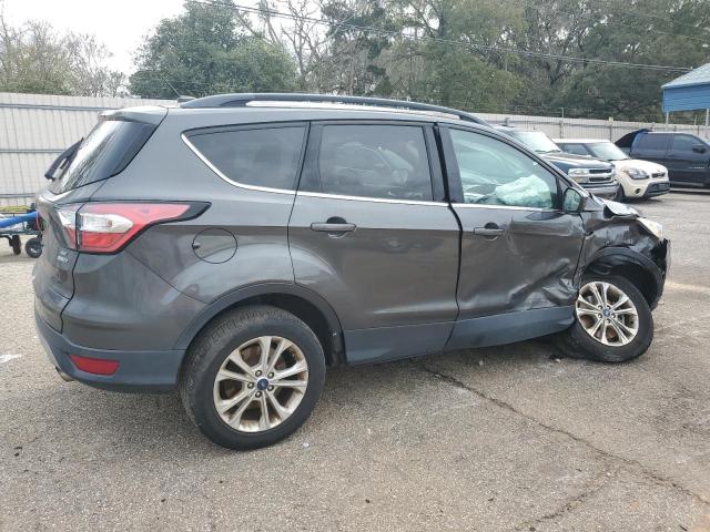 Photo 3 from auction – 2018 FORD ESCAPE SE with VIN 1FMCU9GD1JUD06323