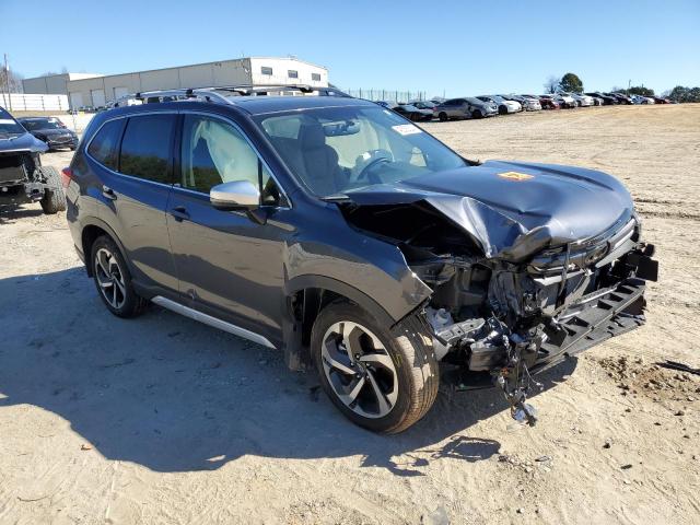 Photo 4 from auction – 2022 SUBARU FORESTER T with VIN JF2SKARC3NH461645