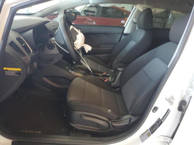 Photo 7 from auction – 2018 KIA FORTE LX with VIN 3KPFL4A74JE198191