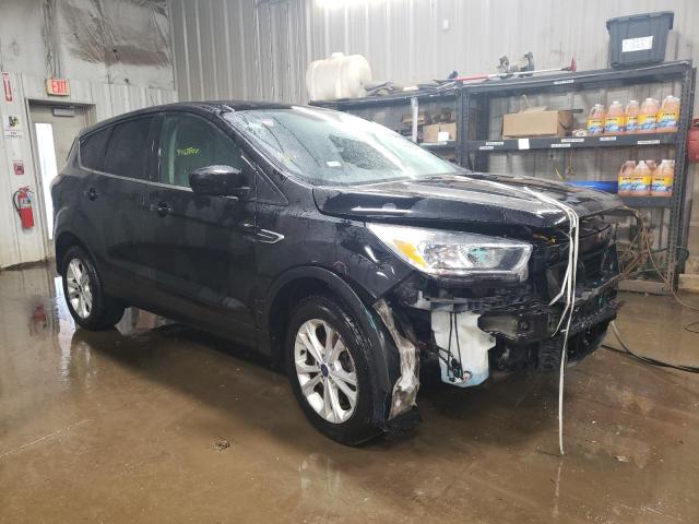 Photo 4 from auction – 2017 FORD ESCAPE SE with VIN 1FMCU0GDXHUC44801
