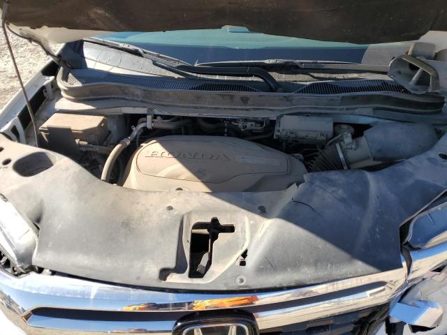 Photo 11 from auction – 2019 HONDA RIDGELINE with VIN 5FPYK3F78KB013738