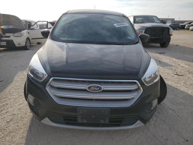 Photo 5 from auction – 2019 FORD ESCAPE SE with VIN 1FMCU0GD4KUC34689