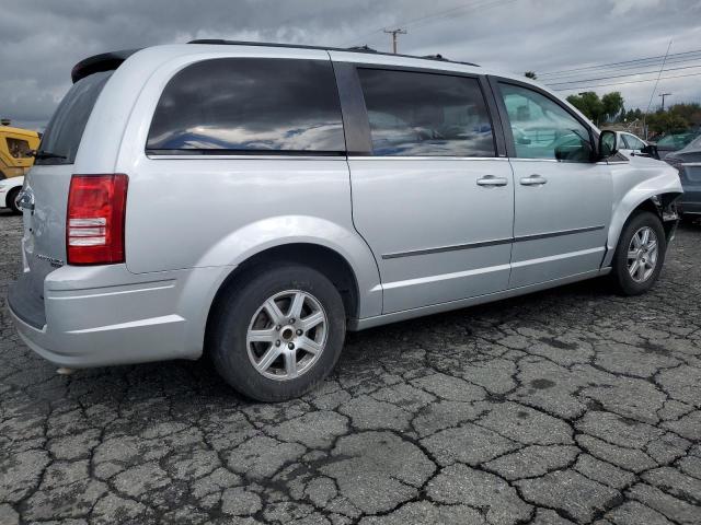 Photo 3 from auction – 2010 CHRYSLER TOWN & COU with VIN 2A4RR5D16AR359366