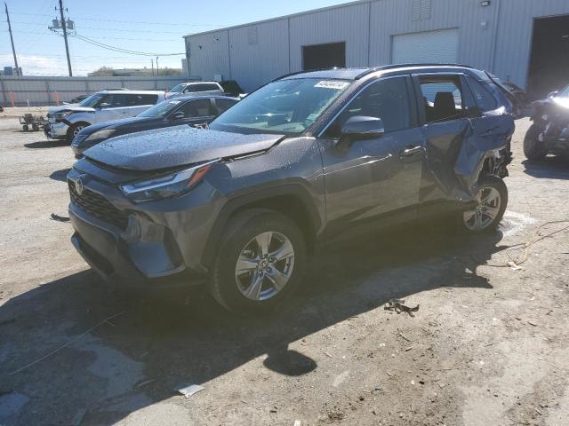 TOYOTA RAV4 XLE 2022 with VIN 2T3W1RFV0NC205708 - Photo from auction