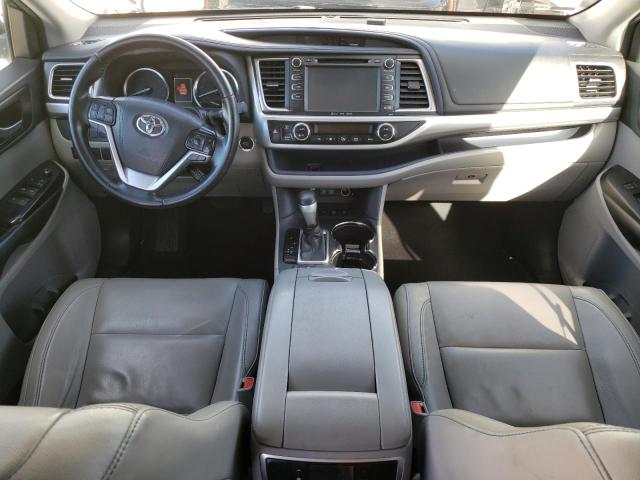 Photo 8 from auction – 2018 TOYOTA HIGHLANDER with VIN 5TDJZRFH2JS550701