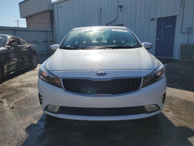 Photo 5 from auction – 2017 KIA FORTE EX with VIN 3KPFL4A89HE004581