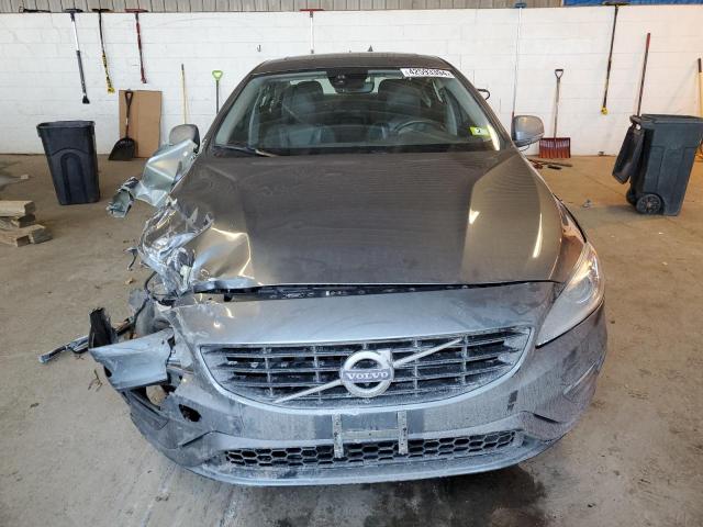 Zdjęcie 5 z aukcji – 2017 VOLVO S60 DYNAMI z VIN YV140MTL4H2433779