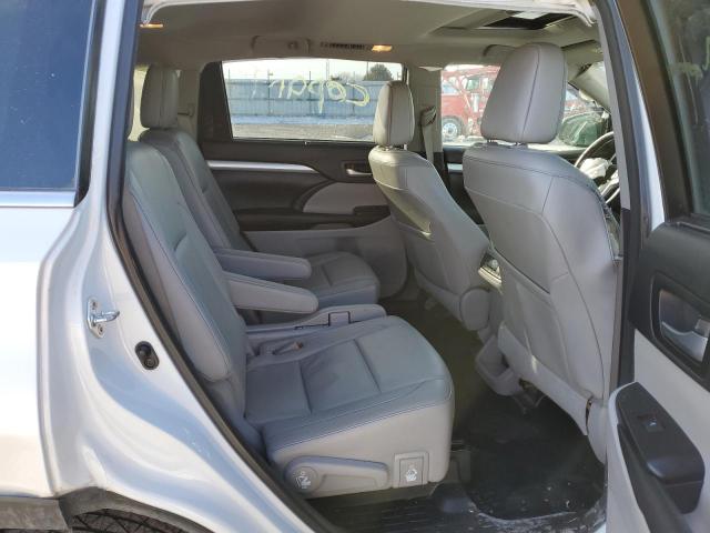 Photo 11 from auction – 2017 TOYOTA HIGHLANDER with VIN 5TDJZRFH4HS515488