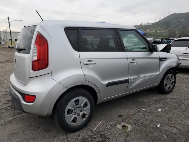 Фото 3 с аукциона – 2012 KIA SOUL с VIN KNDJT2A5XC7465706