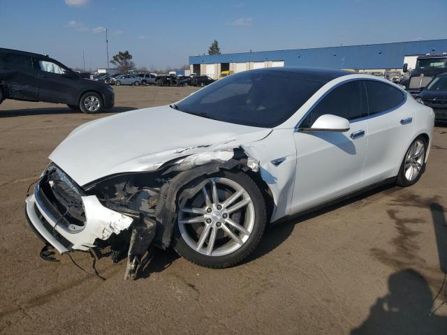 TESLA MODEL S 2015 with VIN 5YJSA1E22FF116266 - Photo from auction
