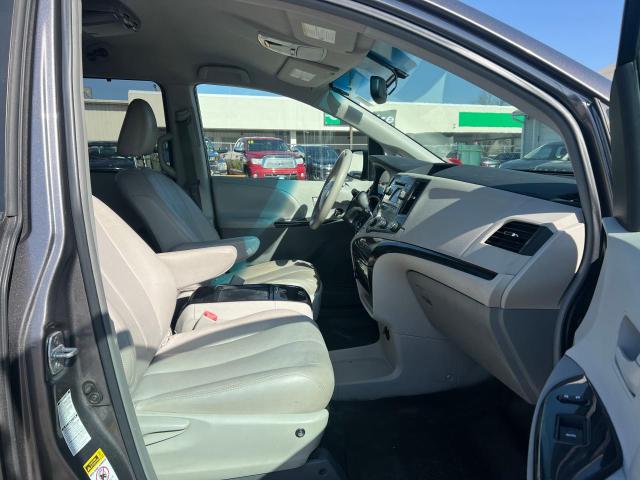 Photo 5 from auction – 2011 TOYOTA SIENNA LE with VIN 5TDJK3DC7BS019987