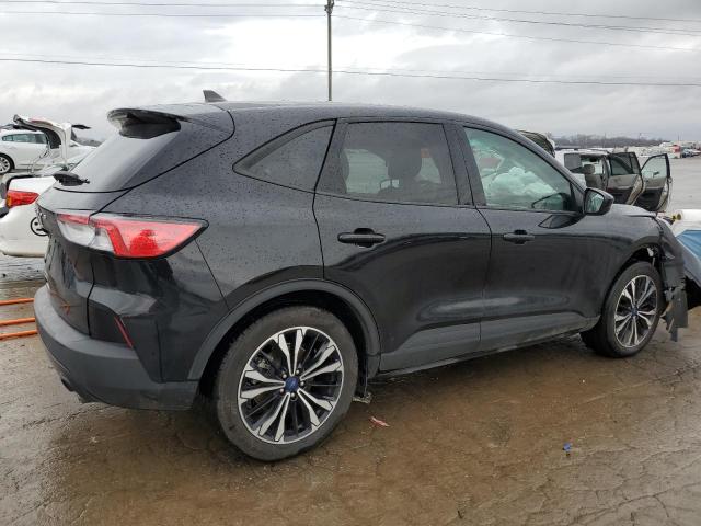Photo 3 from auction – 2022 FORD ESCAPE SE with VIN 1FMCU0G63NUB94255