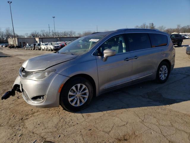 CHRYSLER PACIFICA T 2018 with VIN 2C4RC1EG7JR315444 - Photo from auction