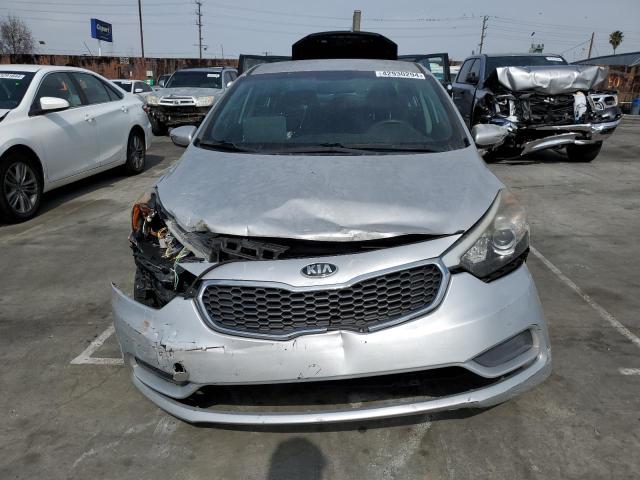 Photo 5 from auction – 2016 KIA FORTE LX with VIN KNAFX4A61G5582331
