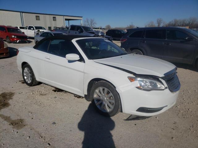 Photo 4 from auction – 2012 CHRYSLER 200 TOURIN with VIN 1C3BCBEB5CN179945