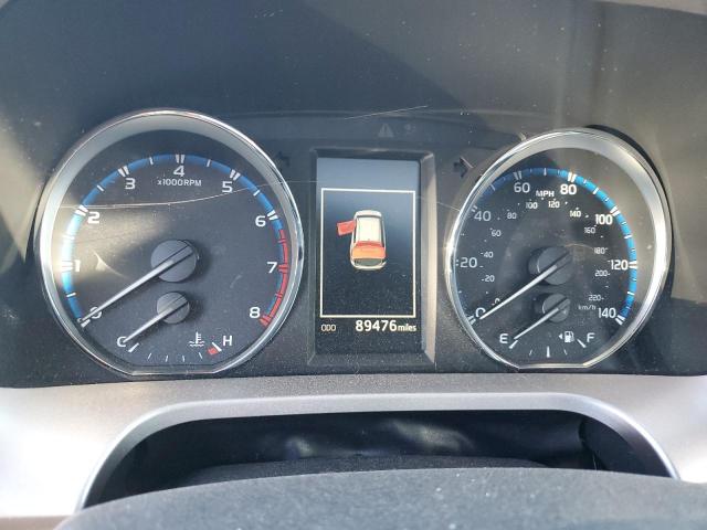 Photo 9 from auction – 2016 TOYOTA RAV4 XLE with VIN JTMRFREVXGD177026