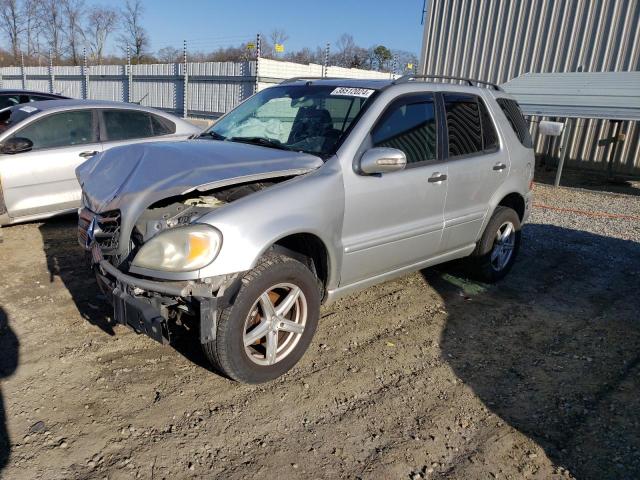 MERCEDES-BENZ ML 320 2002 z numerem VIN 4JGAB54E52A371925 - Zdjęcie z aukcji