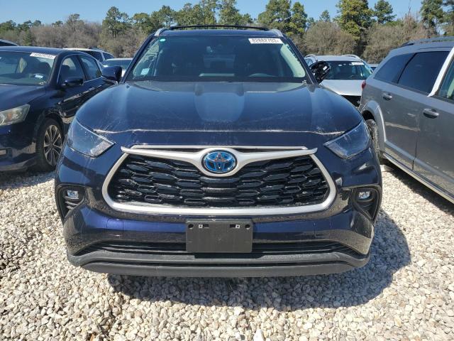 Photo 5 from auction – 2023 TOYOTA HIGHLANDER with VIN 5TDKBRCH8PS580517