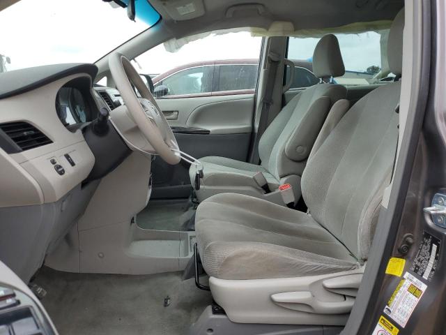 Photo 7 from auction – 2011 TOYOTA SIENNA with VIN 5TDZK3DC4BS155531