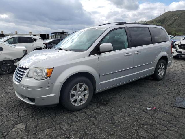 CHRYSLER TOWN & COU 2010 مع رقم تعريف المركبة 2A4RR5D16AR359366 - صورة من المزاد